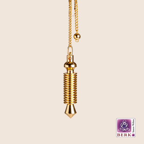 Isis-Pendel aus Messing vergoldet 53 mm