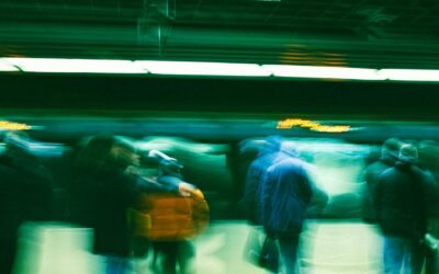 Energetische Durchlässigkeit: Wenn du Emotionen anderer übernimmst – ohne es zu merken